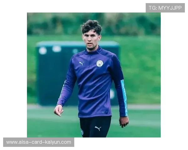 曼城通过整体压制保持优势,斯通斯高位组织不错